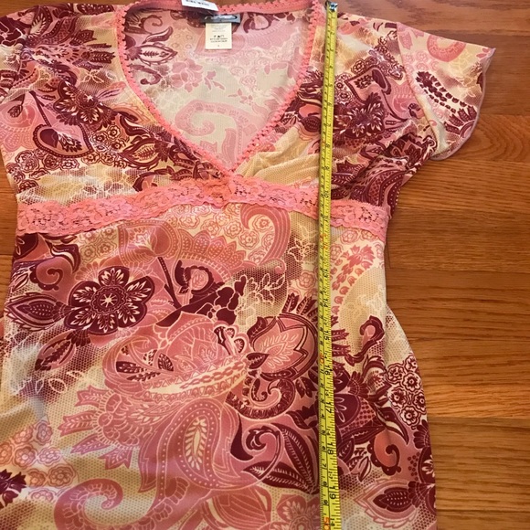 ❌SOLD❌NWT Pink Lace Trim Short Sleeve Top - Picture 13 of 14